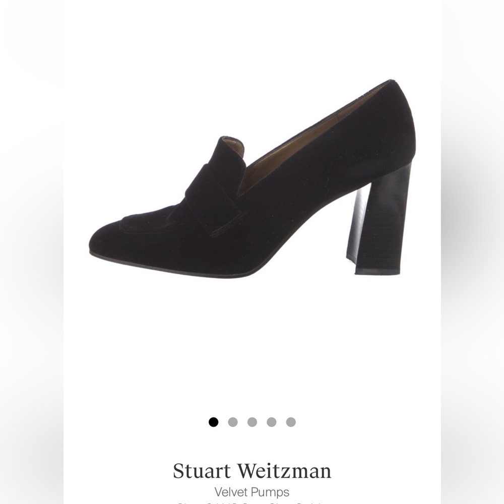 Authentic 90’s Velvet Stuart Weitzman Loafers